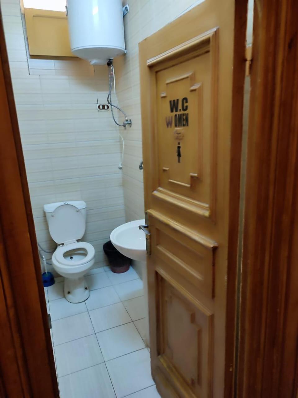 Clement'S House Hostel アレクサンドリア エクステリア 写真